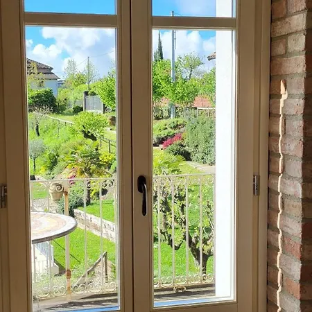 Casa Ginia Grosses Haus * Agliano Terme