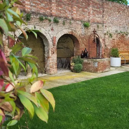 Casa Ginia Grosses Haus Agliano Terme