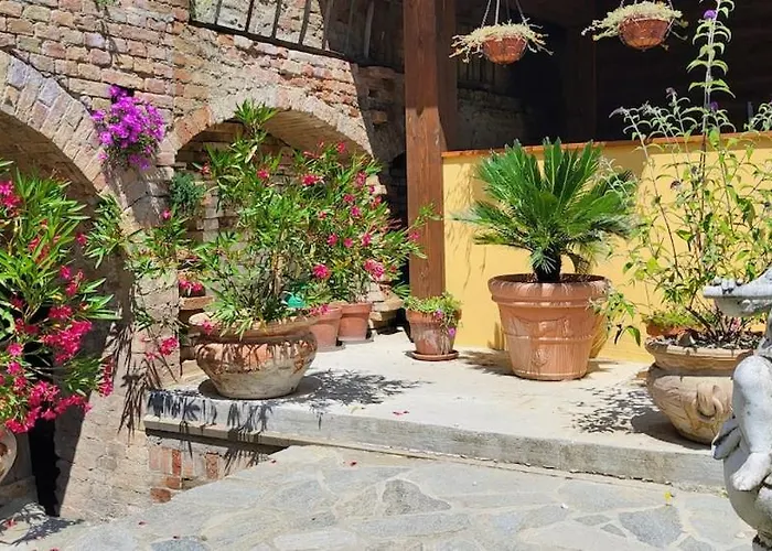 Casa Ginia Grosses Haus Agliano Terme
